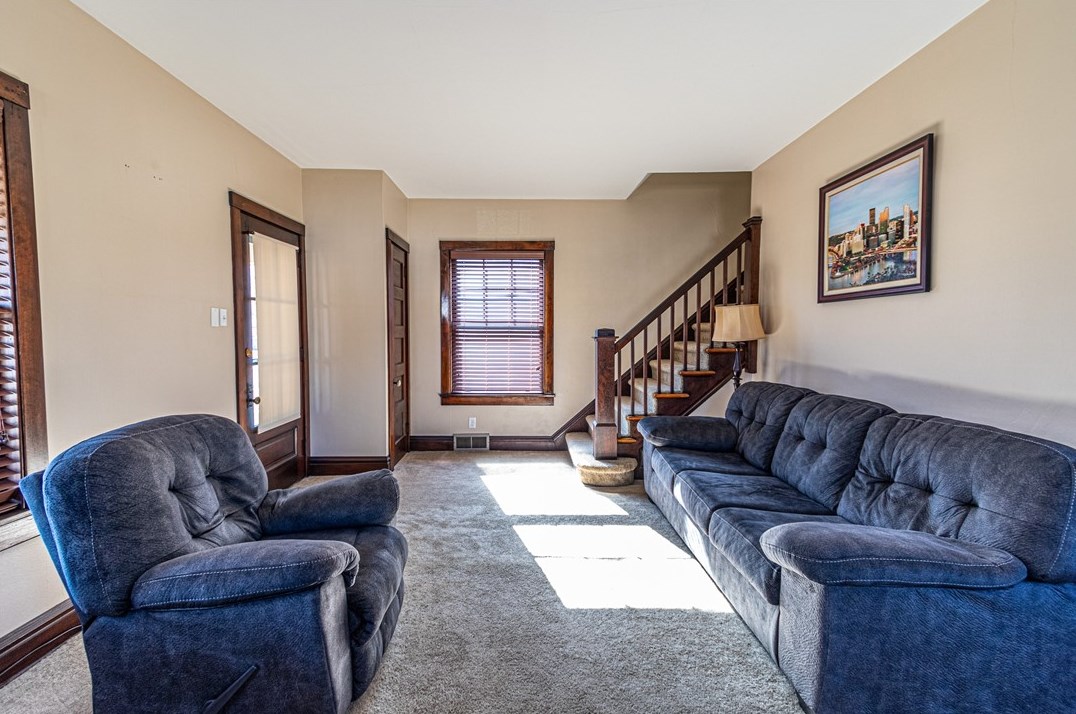 219 Foch St, Ellwood City PA  16117-3816 exterior