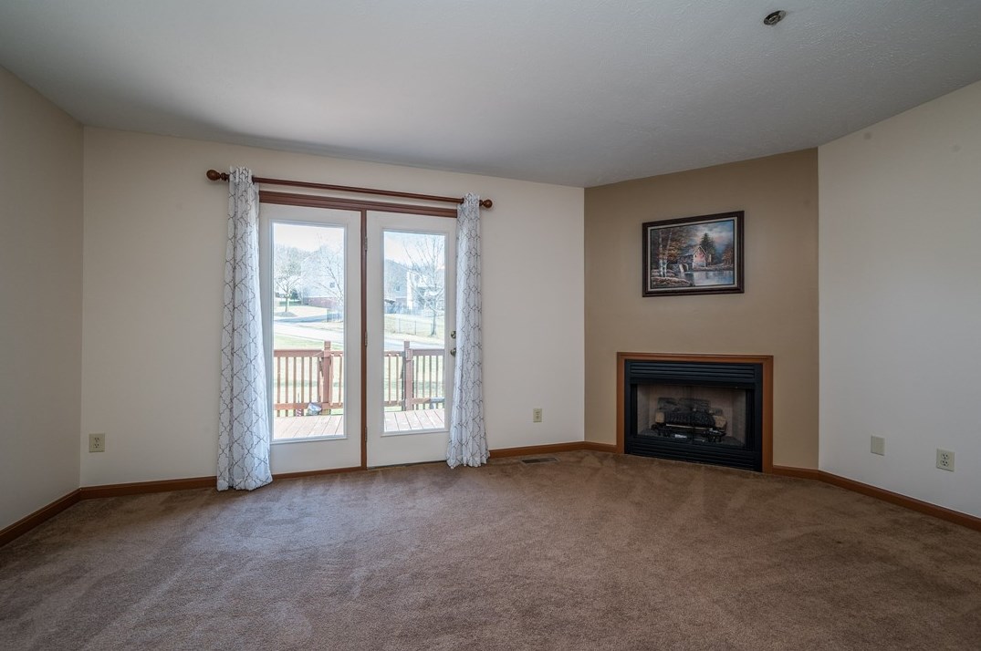 310 Winners Cir, Canonsburg PA  15317-5002 exterior