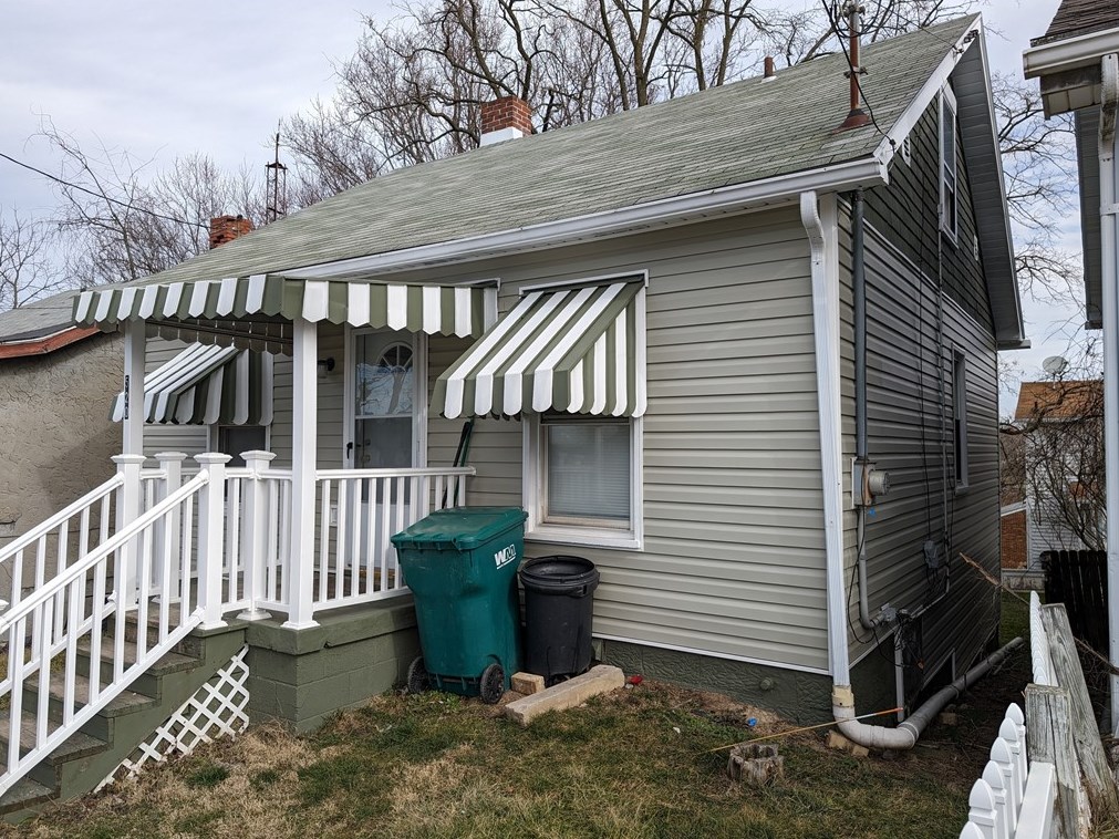 520 Hayes Ave, Washington PA  15301-5424 exterior