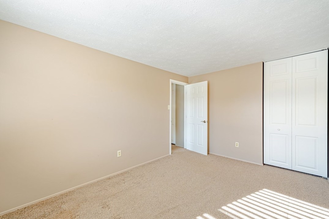 310 Cricketwood Ct, Canonsburg PA  15317-2302 exterior