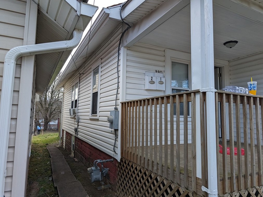 880 Addison St, Washington, PA 15301