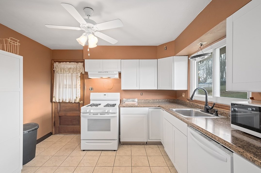 237 Lacock St, Washington PA  15301-2431 exterior