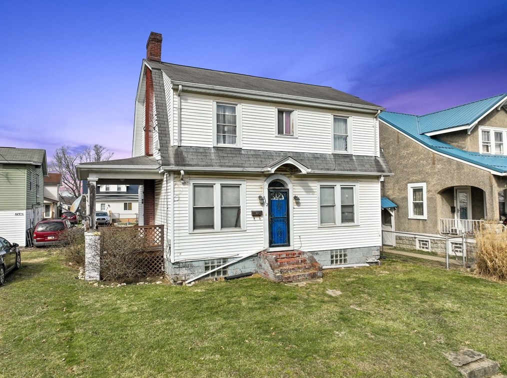 512 Green St, West Brownsville, PA 15417-2108