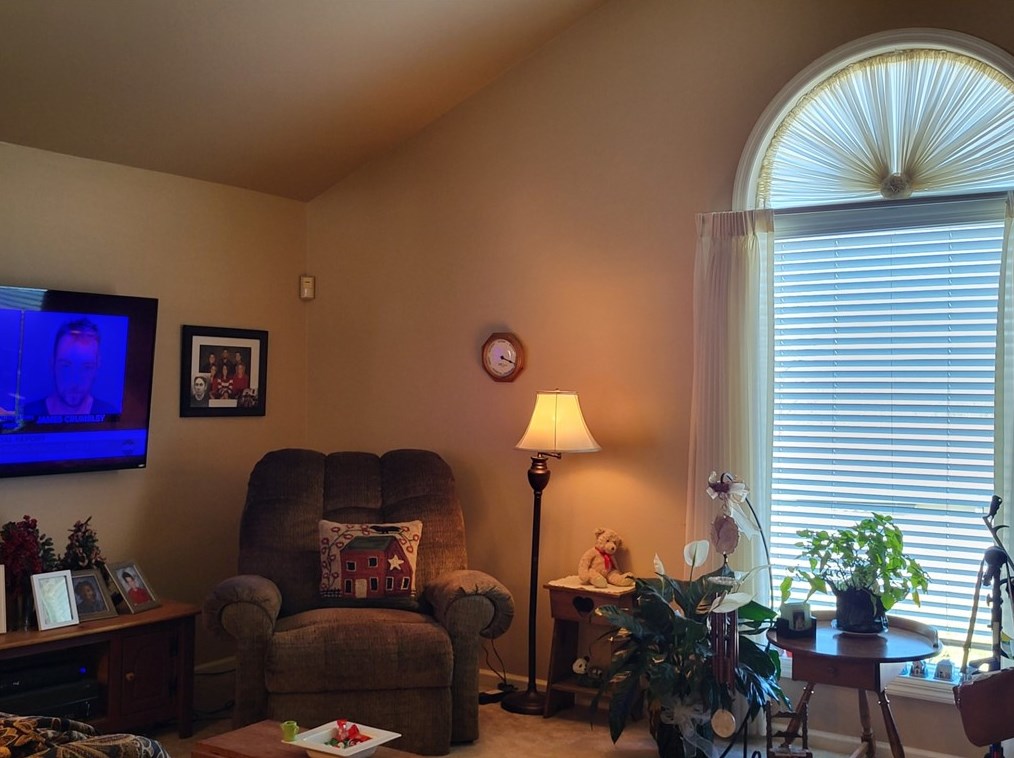 1320 Spring St, Latrobe, PA 15650-2232