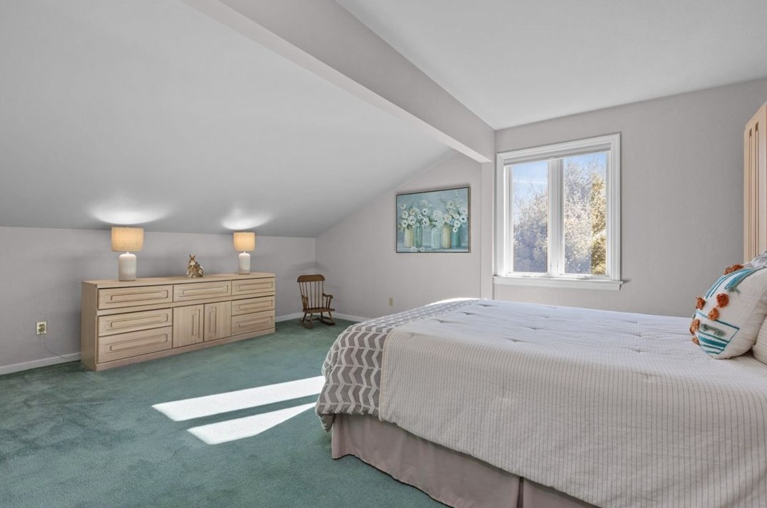 118 Woodside Dr, Canonsburg PA  15317-3244 exterior