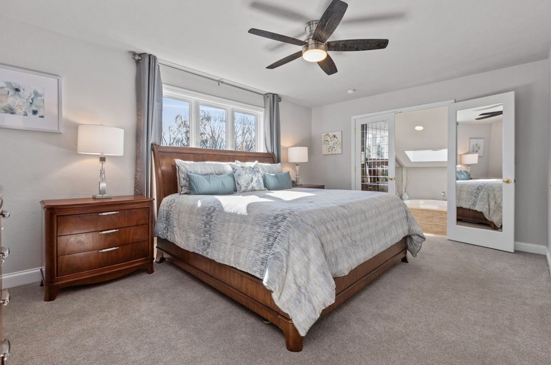 118 Woodside Dr, Canonsburg PA  15317-3244 exterior