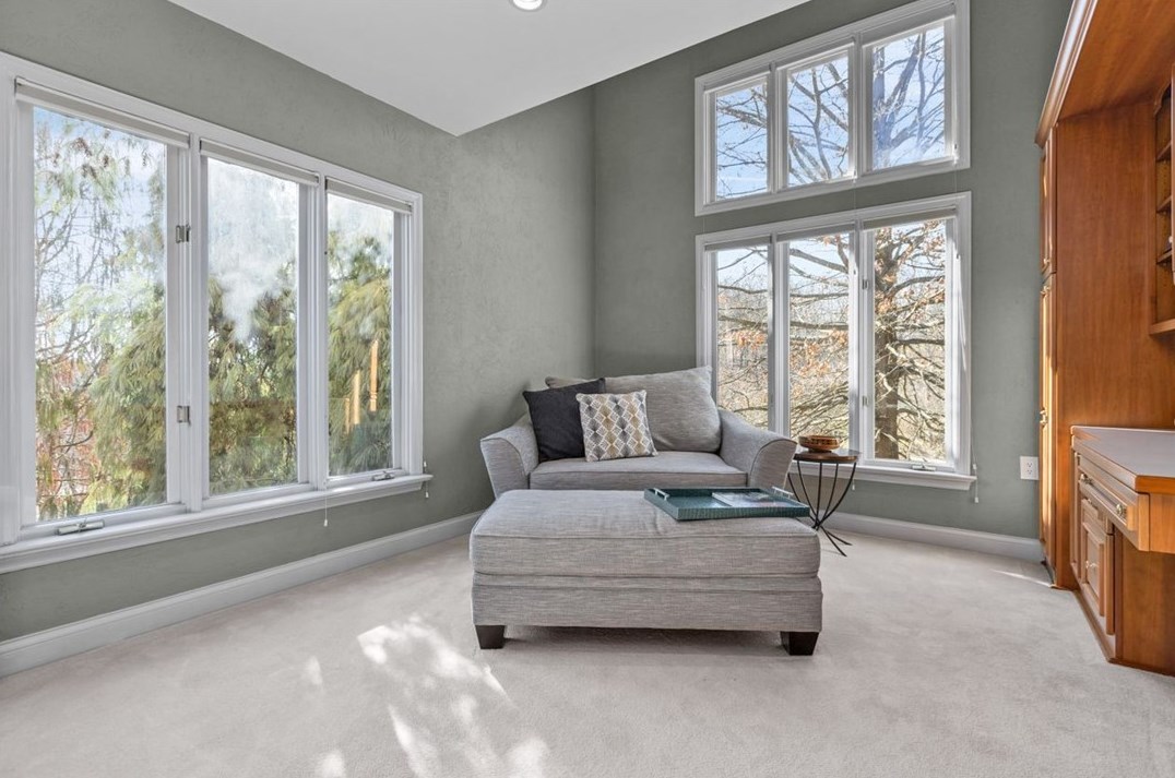 118 Woodside Dr, Canonsburg PA  15317-3244 exterior