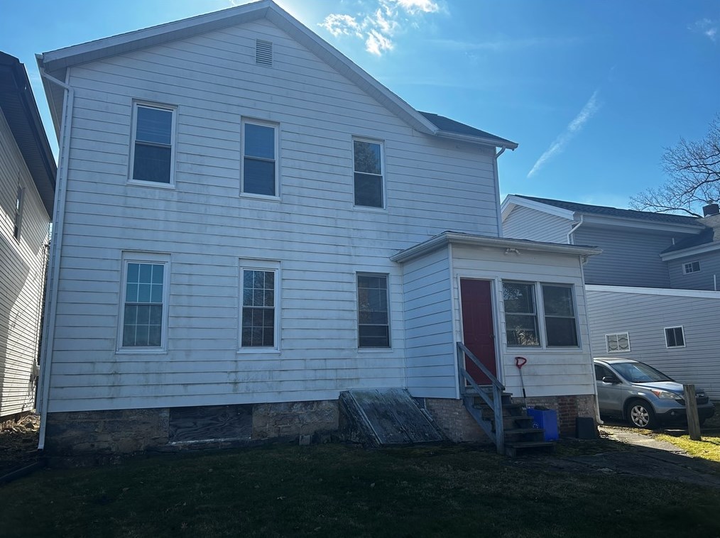 967 Church St, Indiana, PA 15701