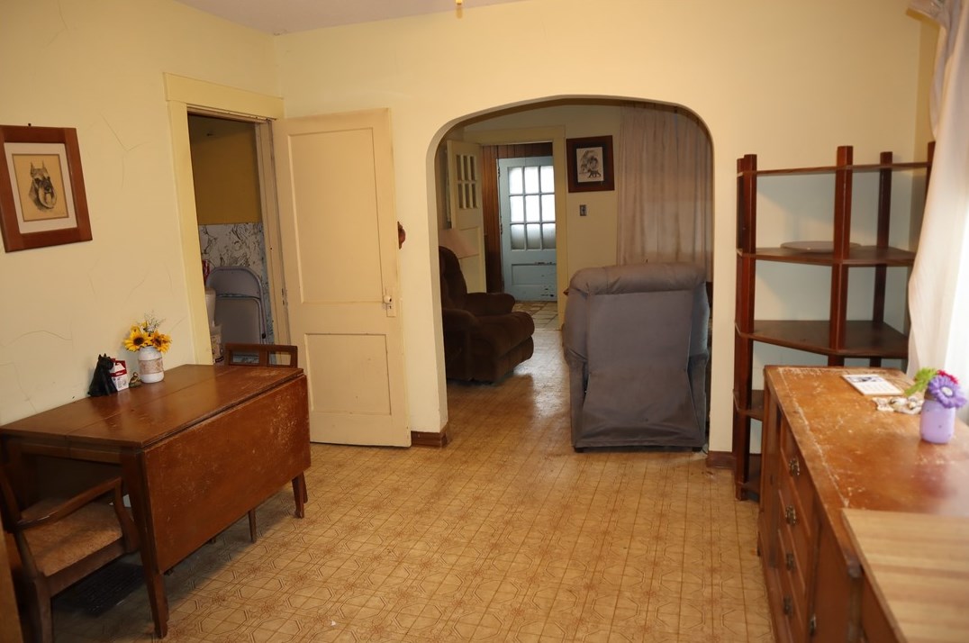 350 Chess St, Bridgeville, PA 15017