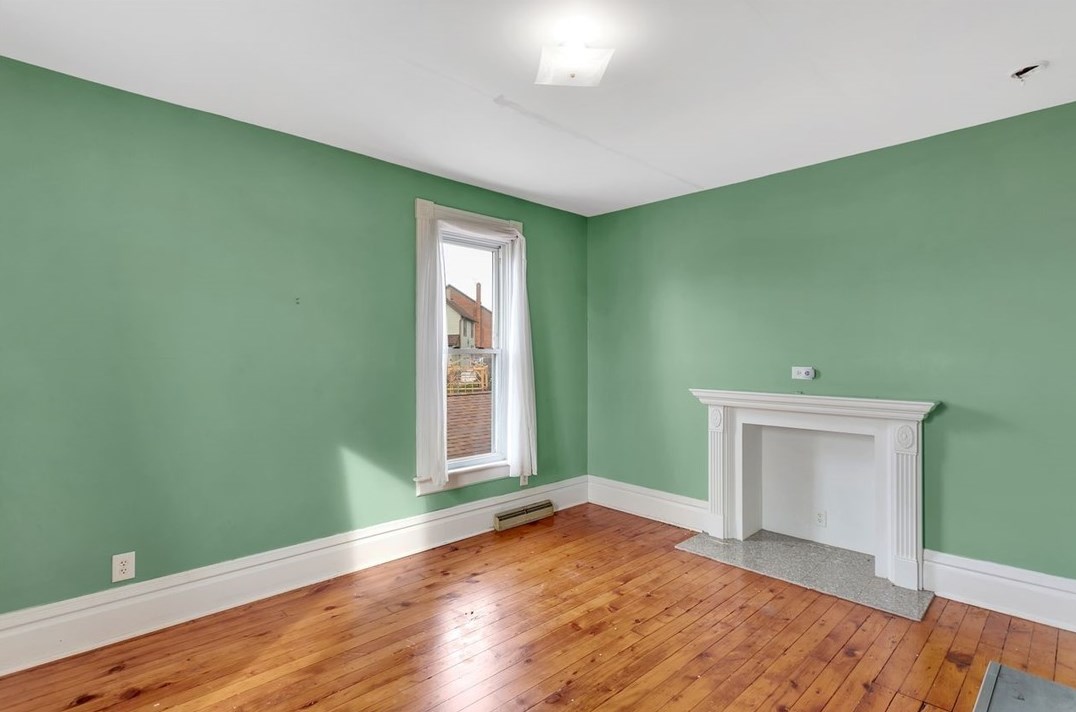 307 Liberty St, Perryopolis PA  15473-5306 exterior