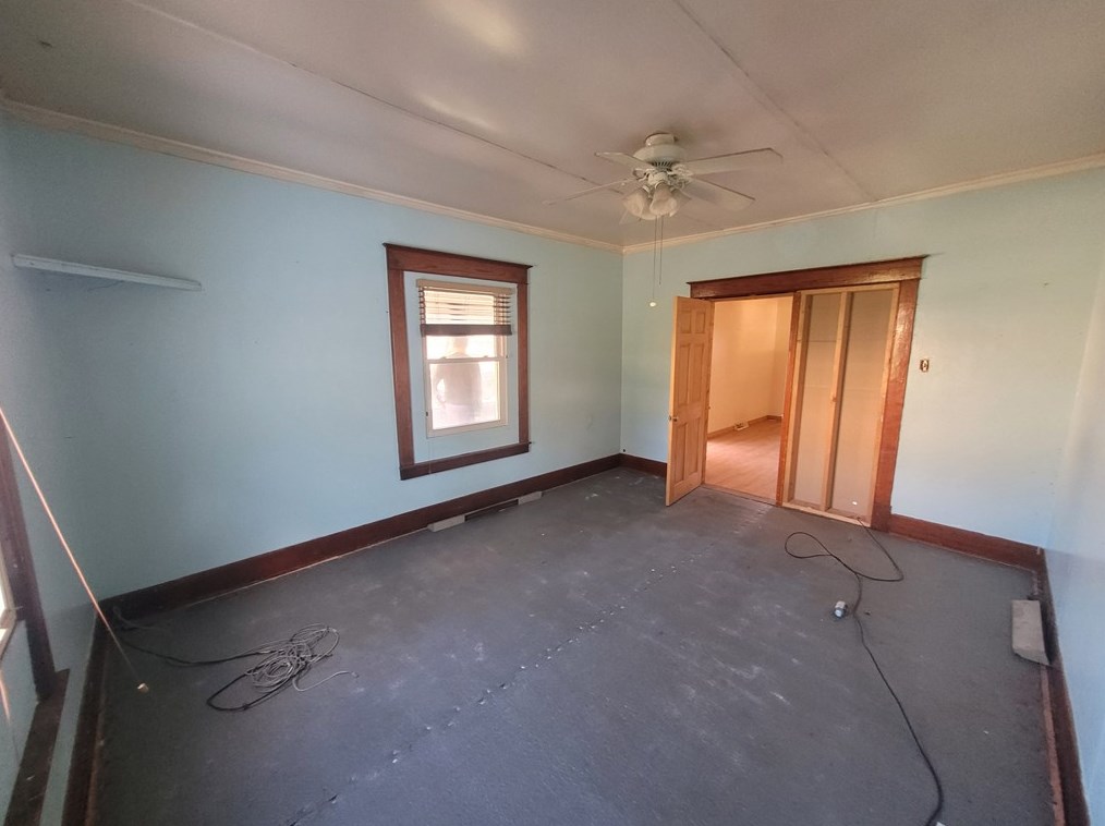 104 Forrest St, Petrolia, PA 16050