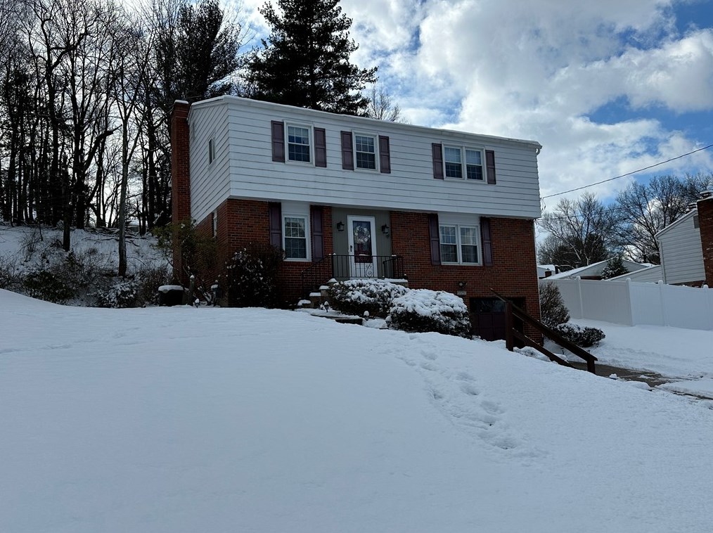 5893 Monongahela Ave, Bethel Park, PA 15102-2437
