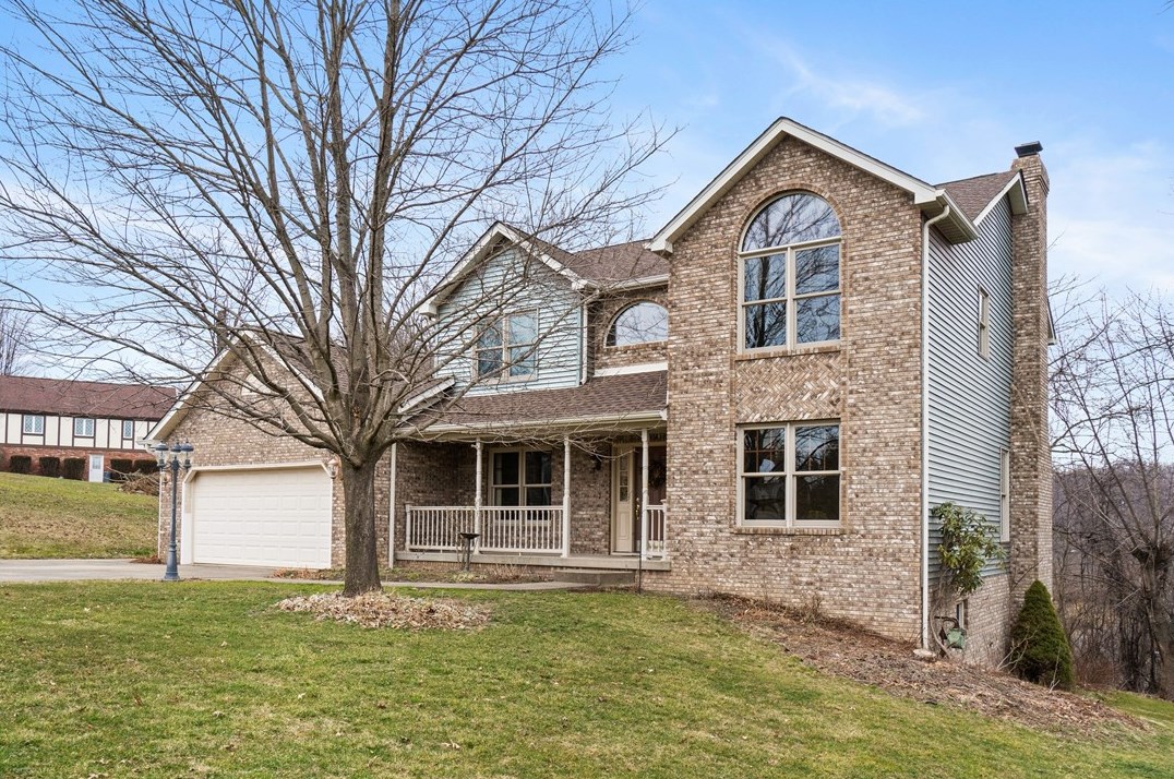 337 Compton Ct Dr, Sewickley, PA 15143