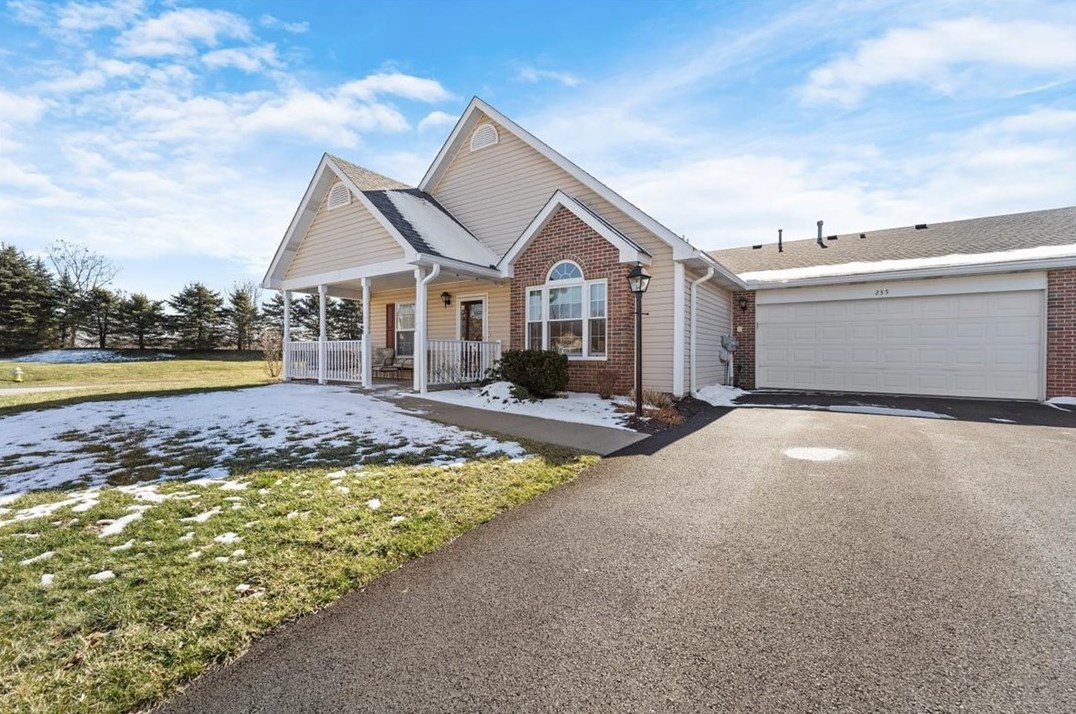 235 Rose Cir, Gibsonia, PA 15044