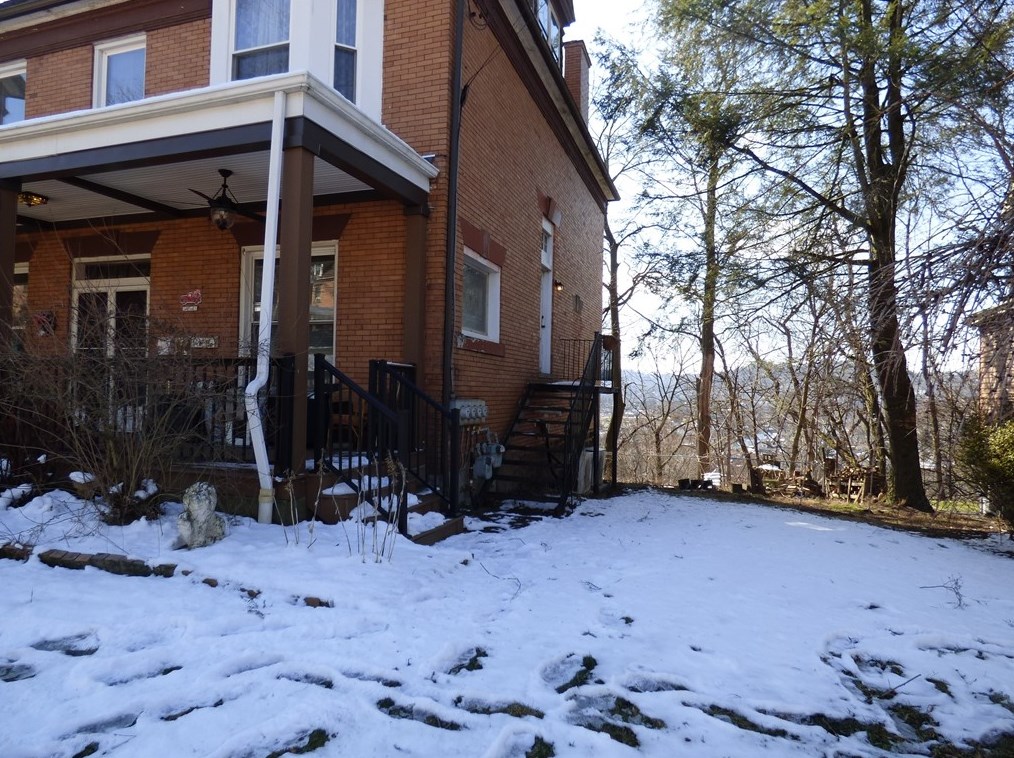 1 Wheeler Ave #3, Pittsburgh, PA 15205