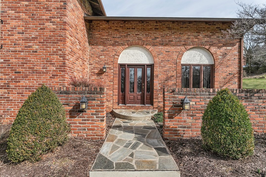 103 Concord Dr, Canonsburg, PA 15317-3620
