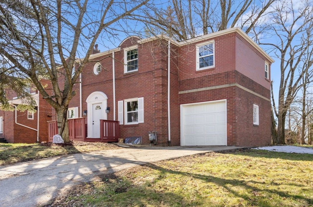 804 Grandview Ave, Mckeesport PA  15132-1602 exterior