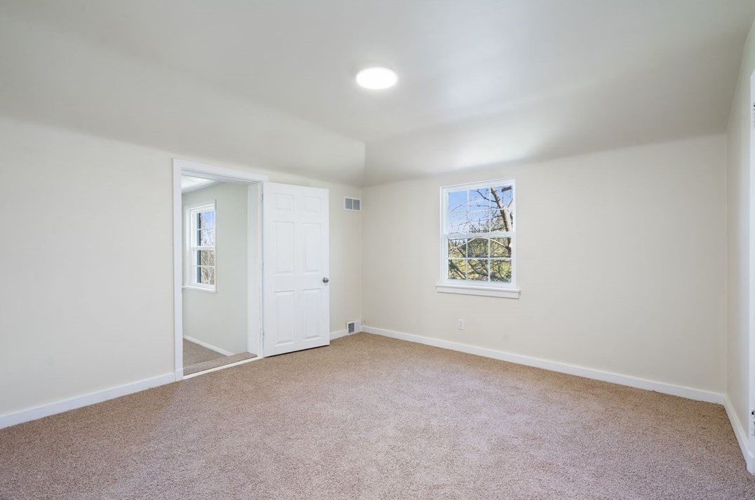 804 Grandview Ave, Mckeesport PA  15132-1602 exterior