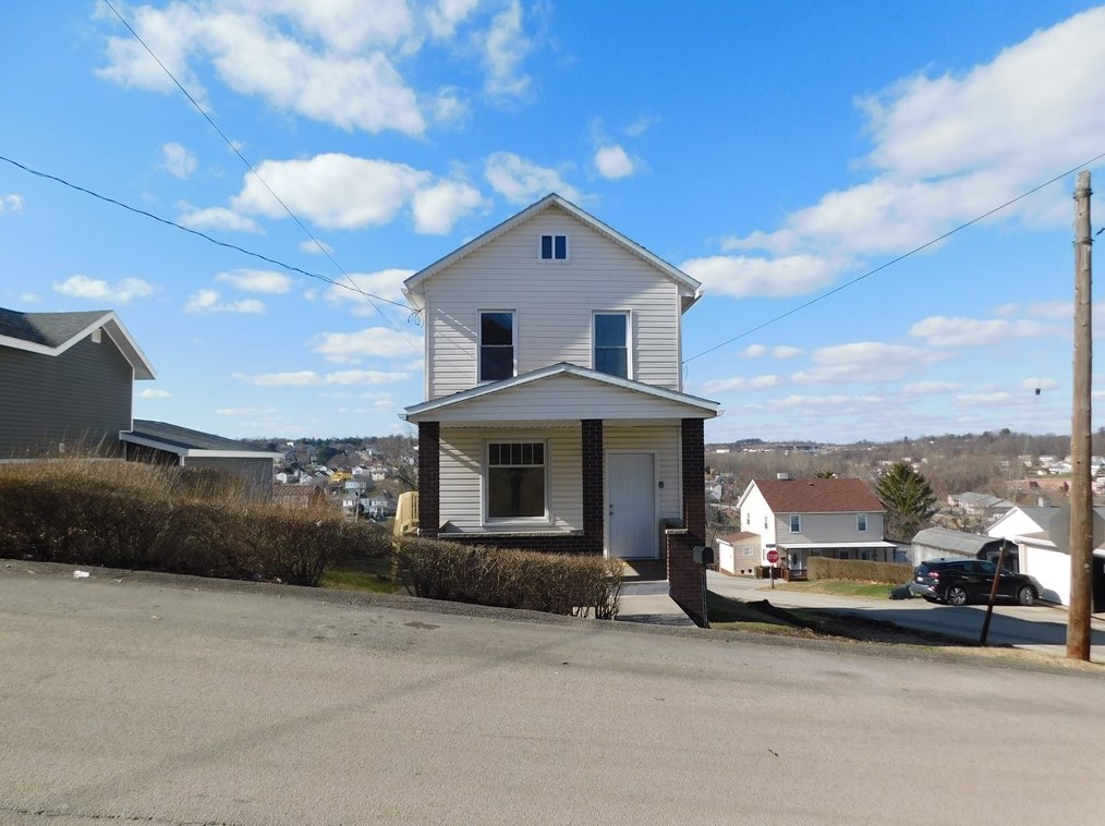 88 Elma Ave, Oliphant Furnace, PA 15401-4168