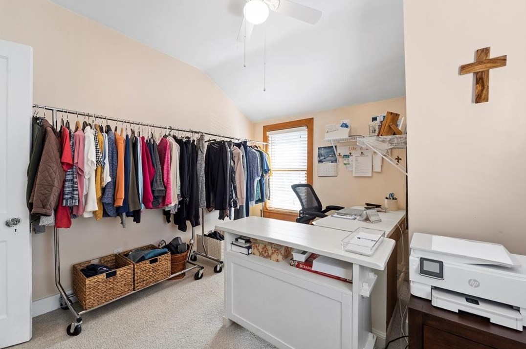 202 Iola St, Glenshaw PA  15116-2029 exterior