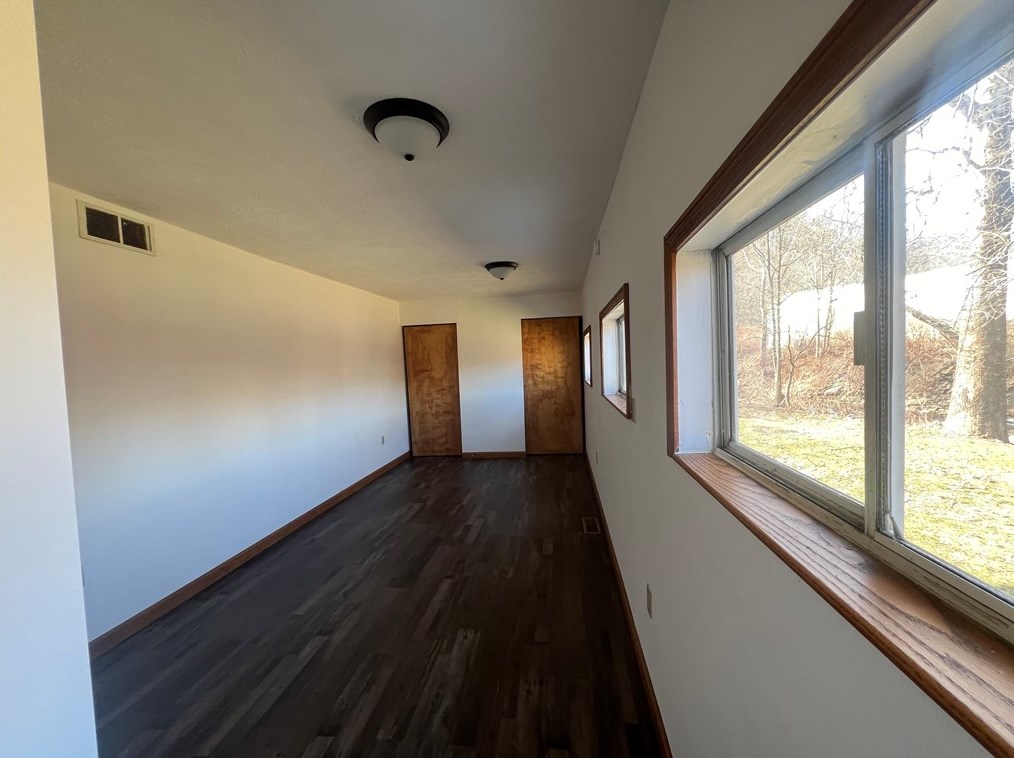 960 Michelle Rd, New Kensington PA  15068-2027 exterior