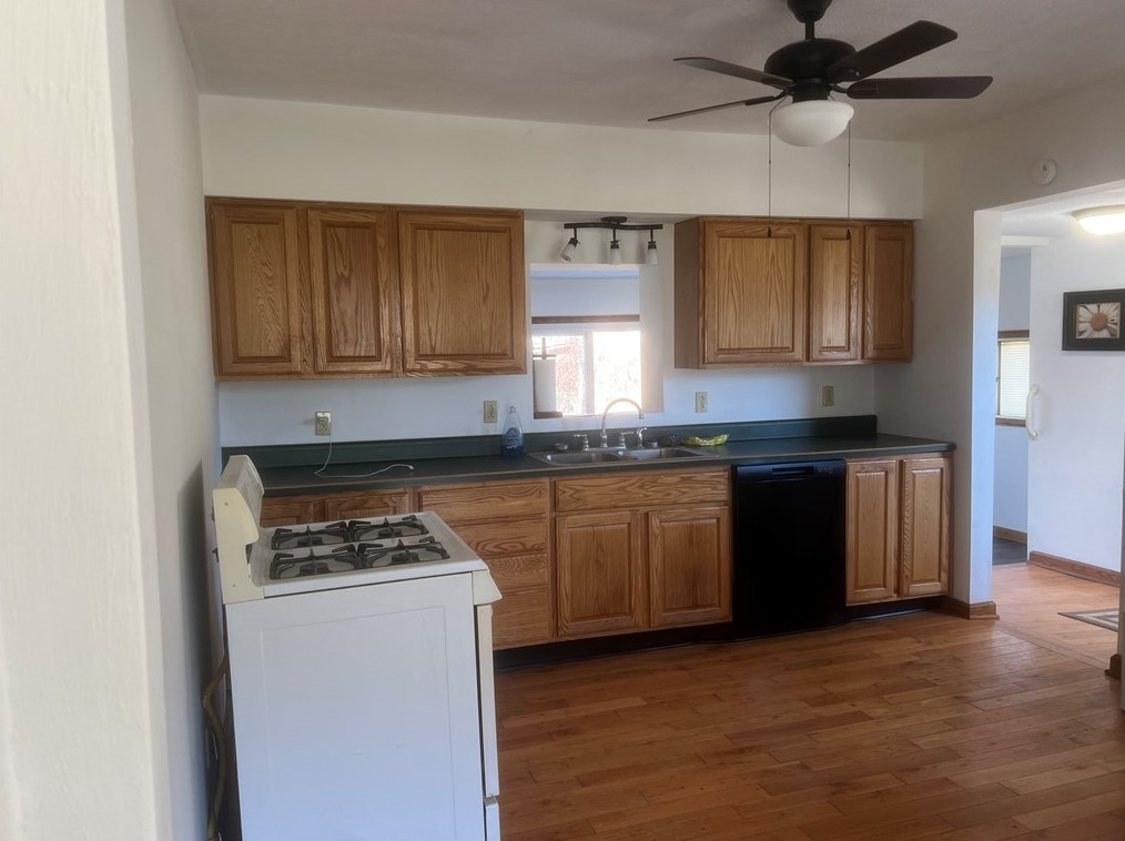 960 Michelle Rd, New Kensington PA  15068-2027 exterior