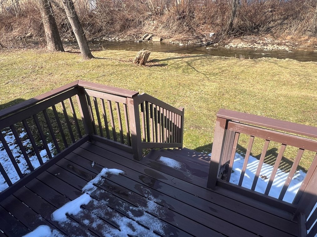 960 Michelle Rd, New Kensington PA  15068-2027 exterior