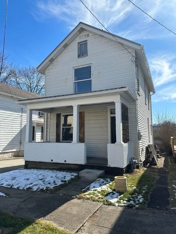 622 Roup St, Tarentum, PA 15084-1650
