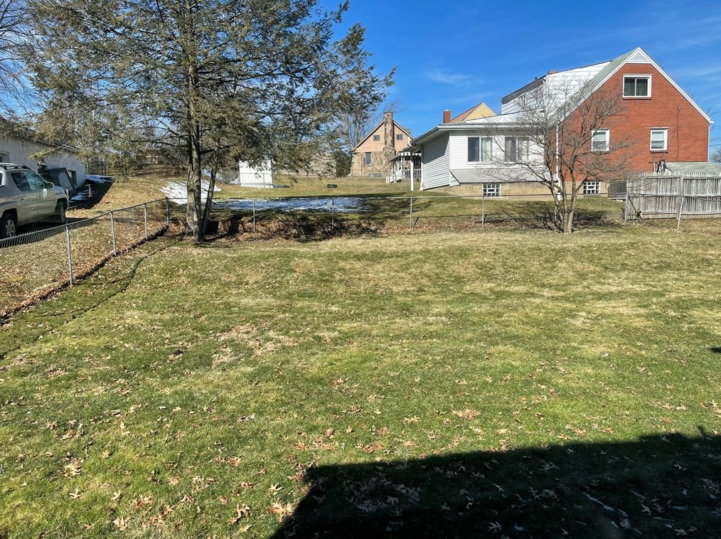 335 Hamil Rd, Verona, PA 15147