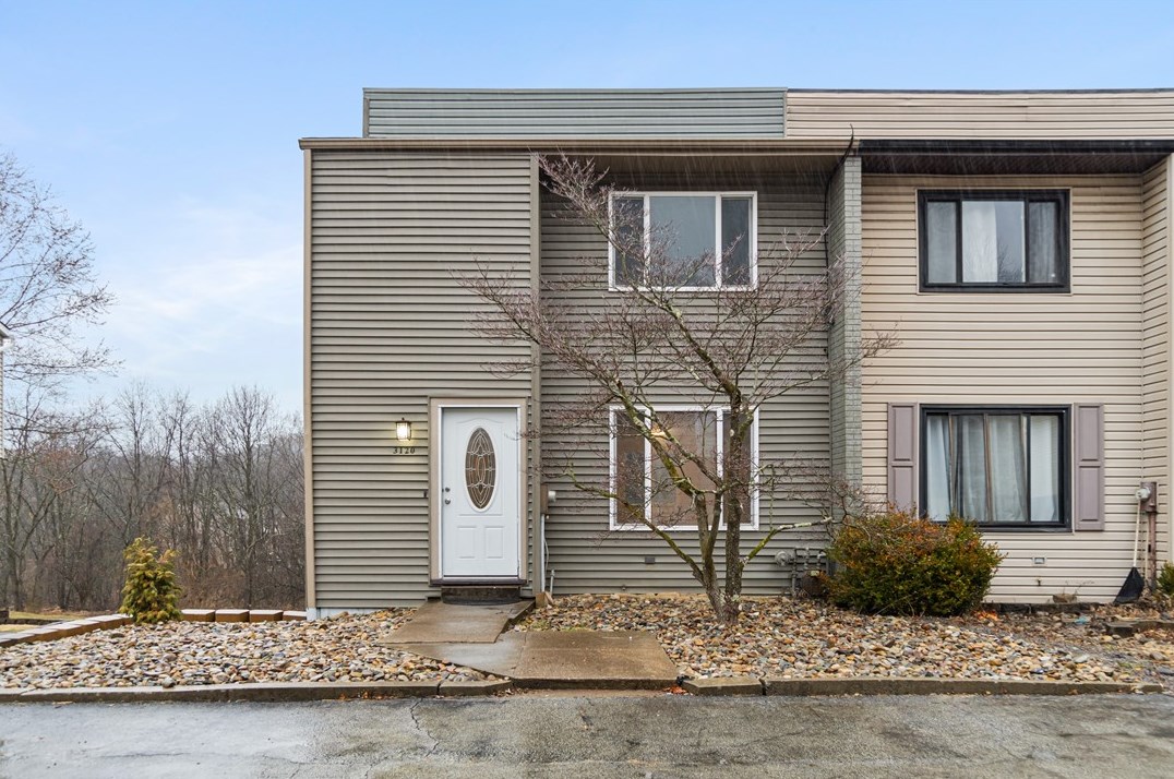 3120 Camberly Dr, Gibsonia, PA 15044