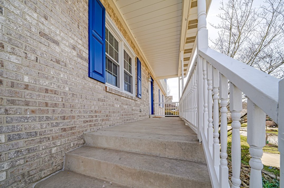 1038 Redoak Dr, Harrison City, PA 15636