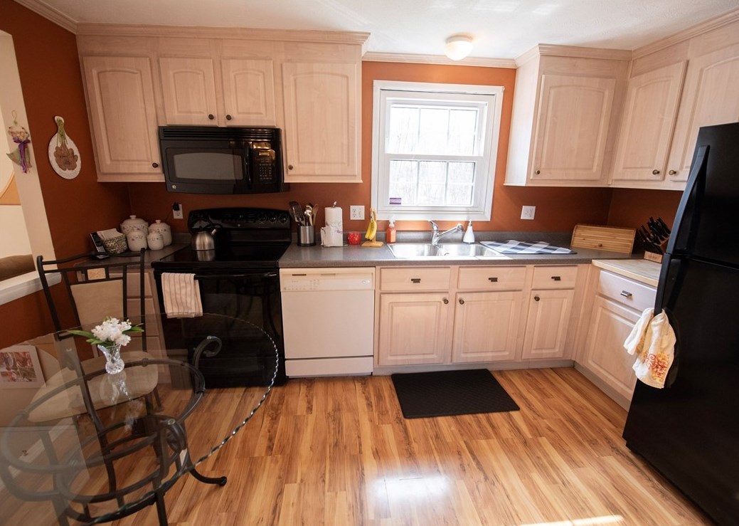 360 Constellation Dr, Freedom PA 15042-2713 exterior