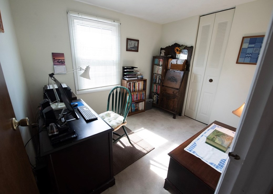 360 Constellation Dr, Freedom PA 15042-2713 exterior