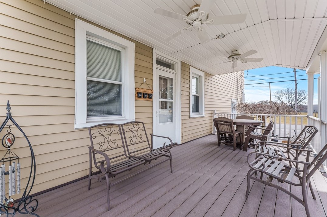1413 Old Butler Rd, New Castle, PA 16101