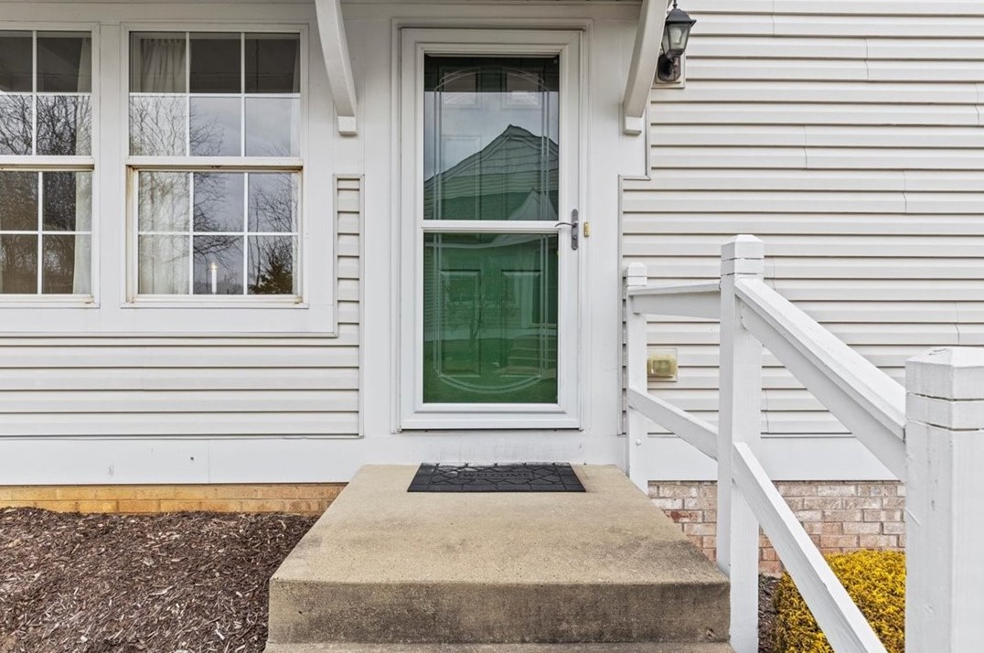 143 Sedeca Dr, Canonsburg, PA 15317-6106