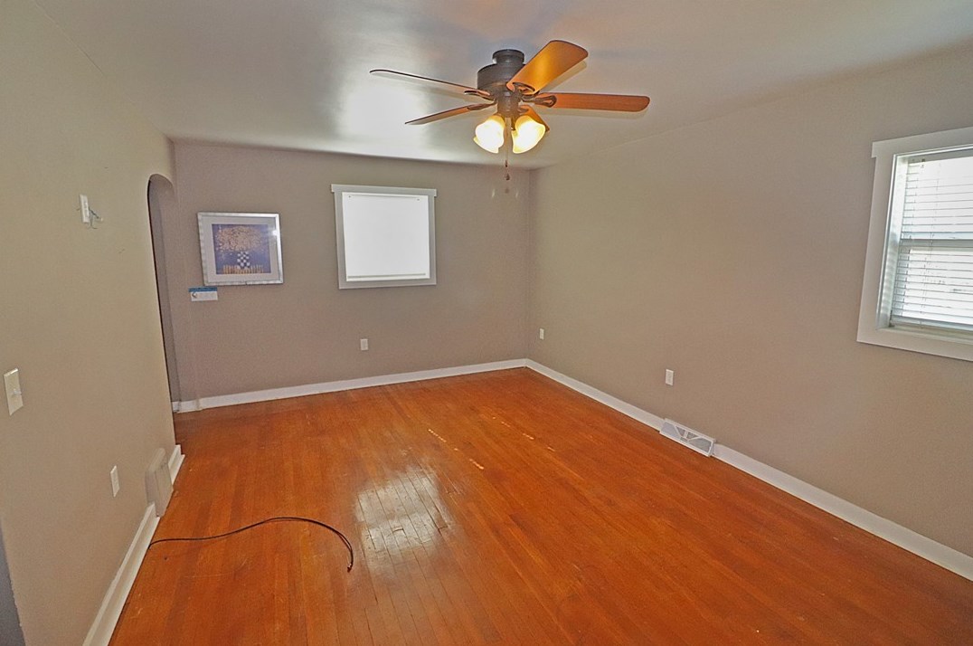 107 Penn St, Greensburg, PA 15601