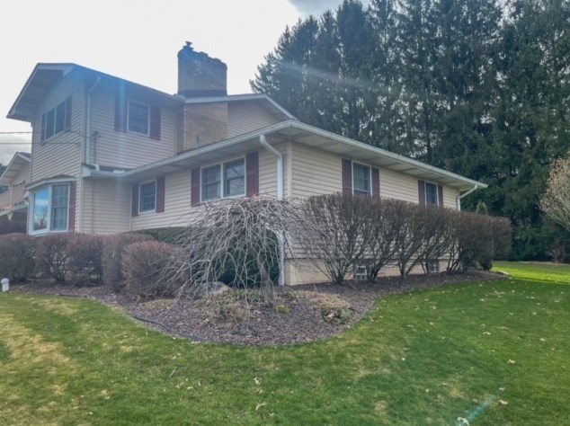 477 Pearson Dr, New Wilmington, PA 16142