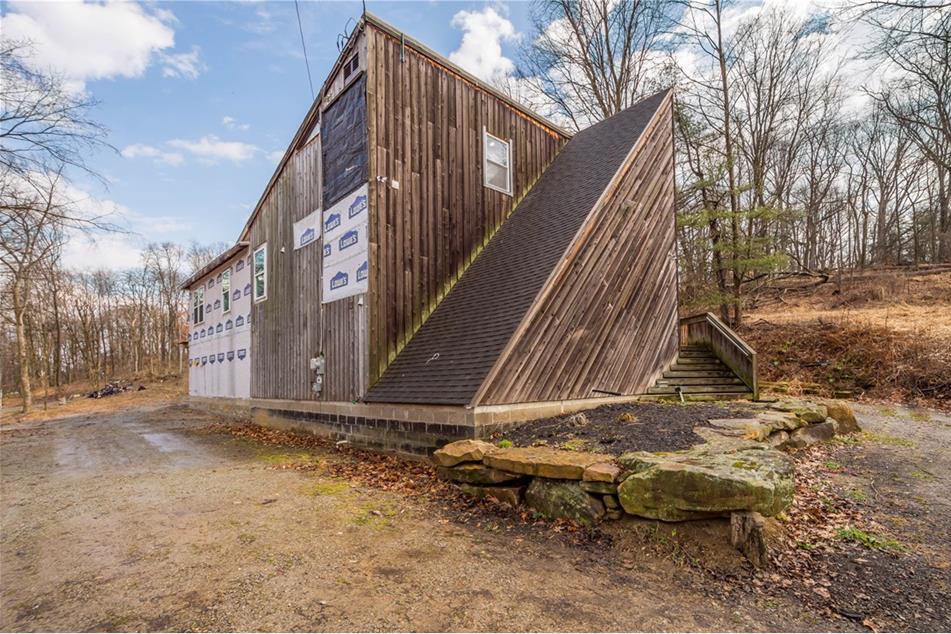 4145 Finleyville Elrama Rd, Union Township, PA 15332 MLS 1642739