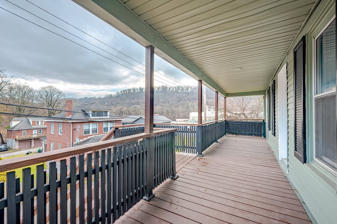 106 Linhart St, Turtle Creek, PA 15145