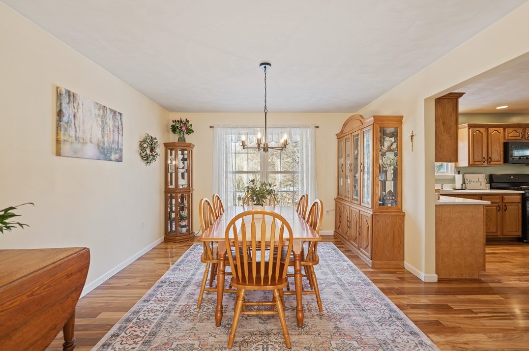 822 Stonebridge Dr, Greensburg PA  15601-5861 exterior