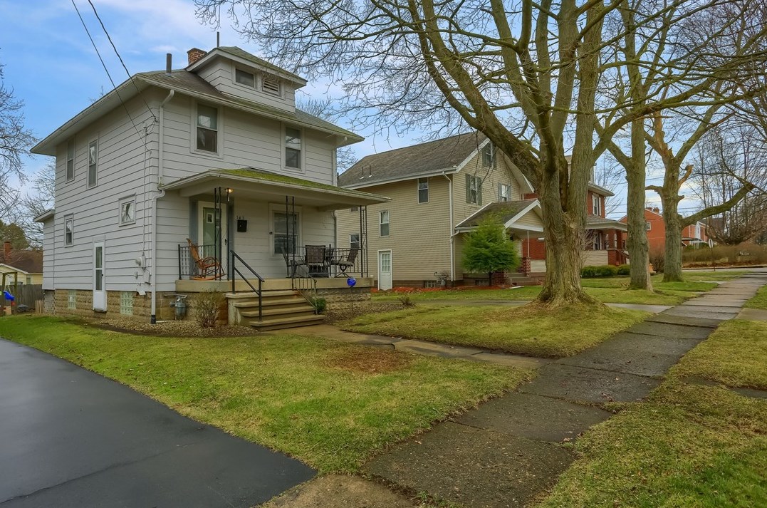 543 Wengler Ave, Hermitage PA  16146-2973 exterior