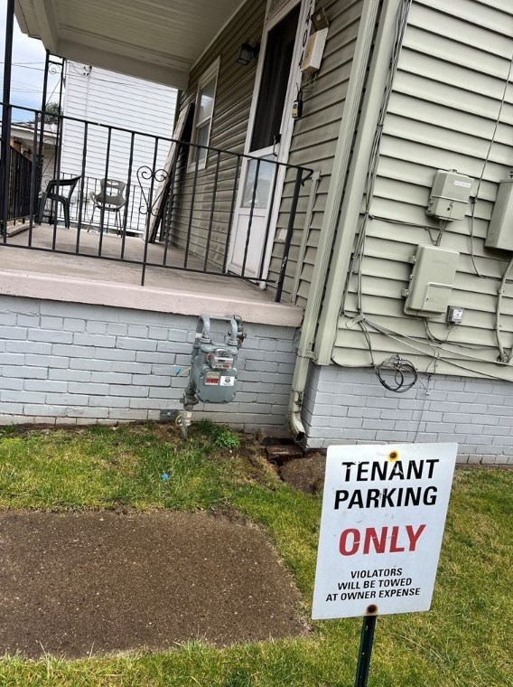 1404 2nd Ave #2, Conway, PA 15027