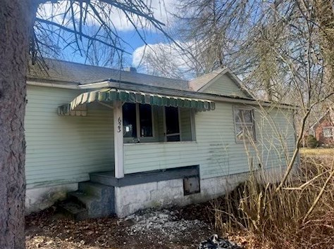 623 Sixth St R D 4, Leechburg, PA 15656