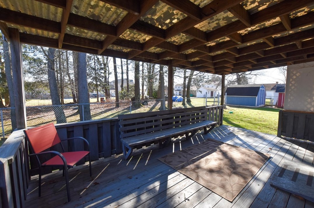 225 Horne Ave, Saxonburg PA  16056-9502 exterior