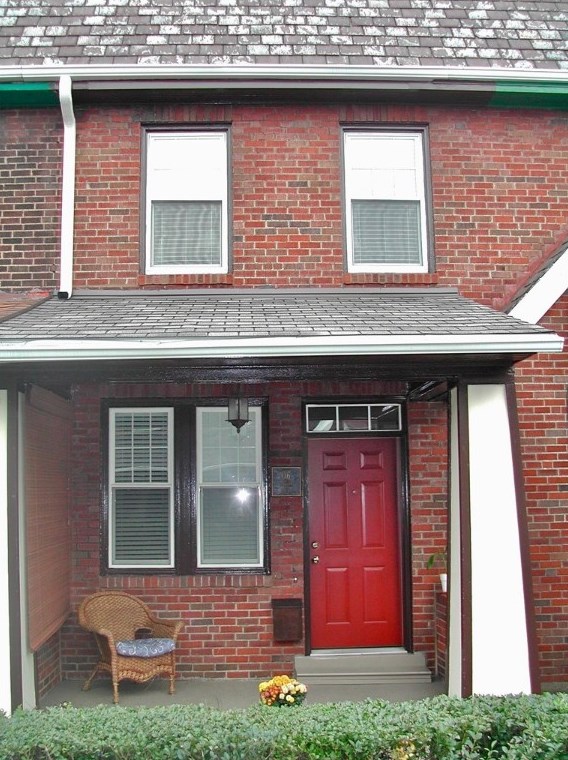 6 Dawson Ct, Pittsburgh, PA 15213