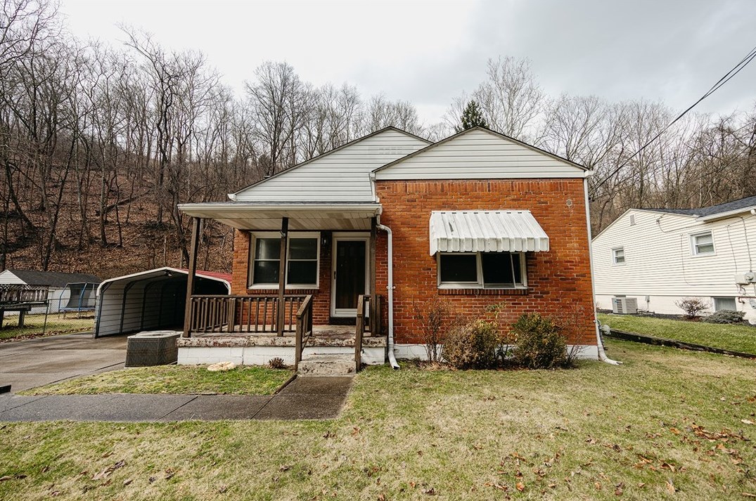 1003 Saxonburg Blvd, Glenshaw, PA 15116