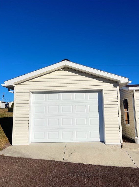 114 Sunset Dr, Berlin, PA 15530