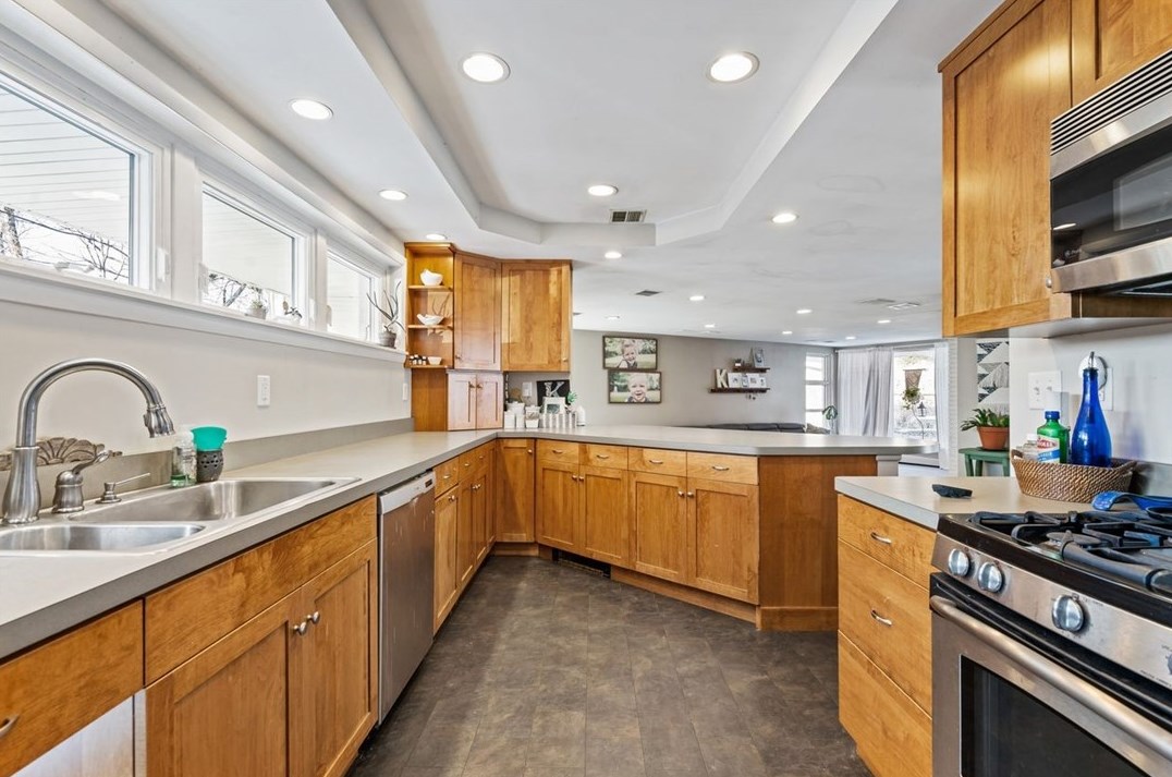 5311 Georgiann Dr, Gibsonia PA  15044-9659 exterior