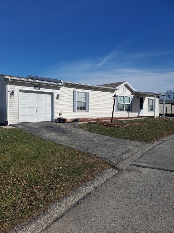 101 Sheffield Dr, Delmont, PA 15626