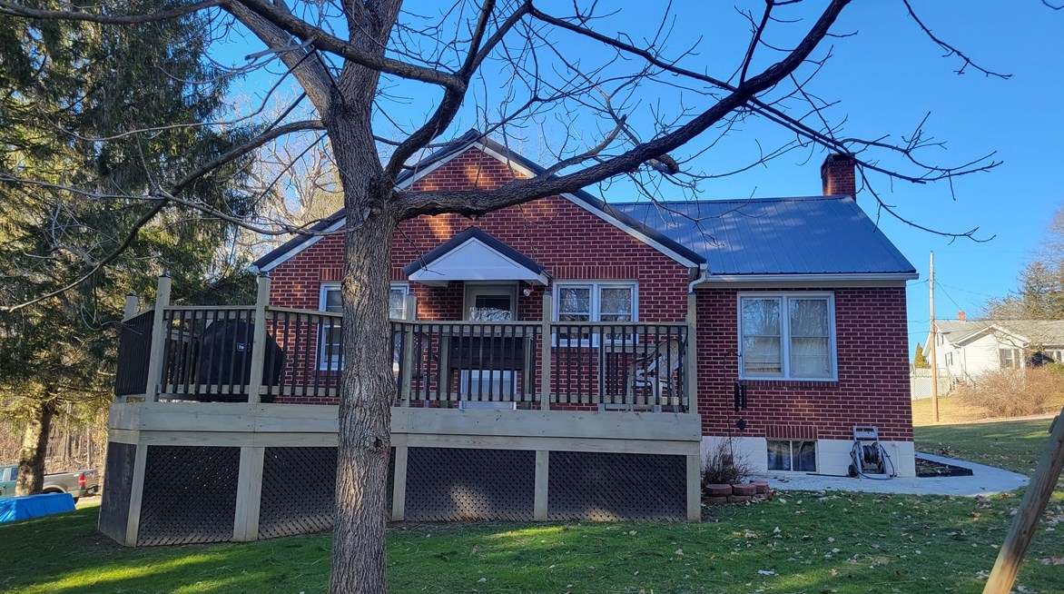 116 Old Route 219, Salisbury, PA 15558-2134
